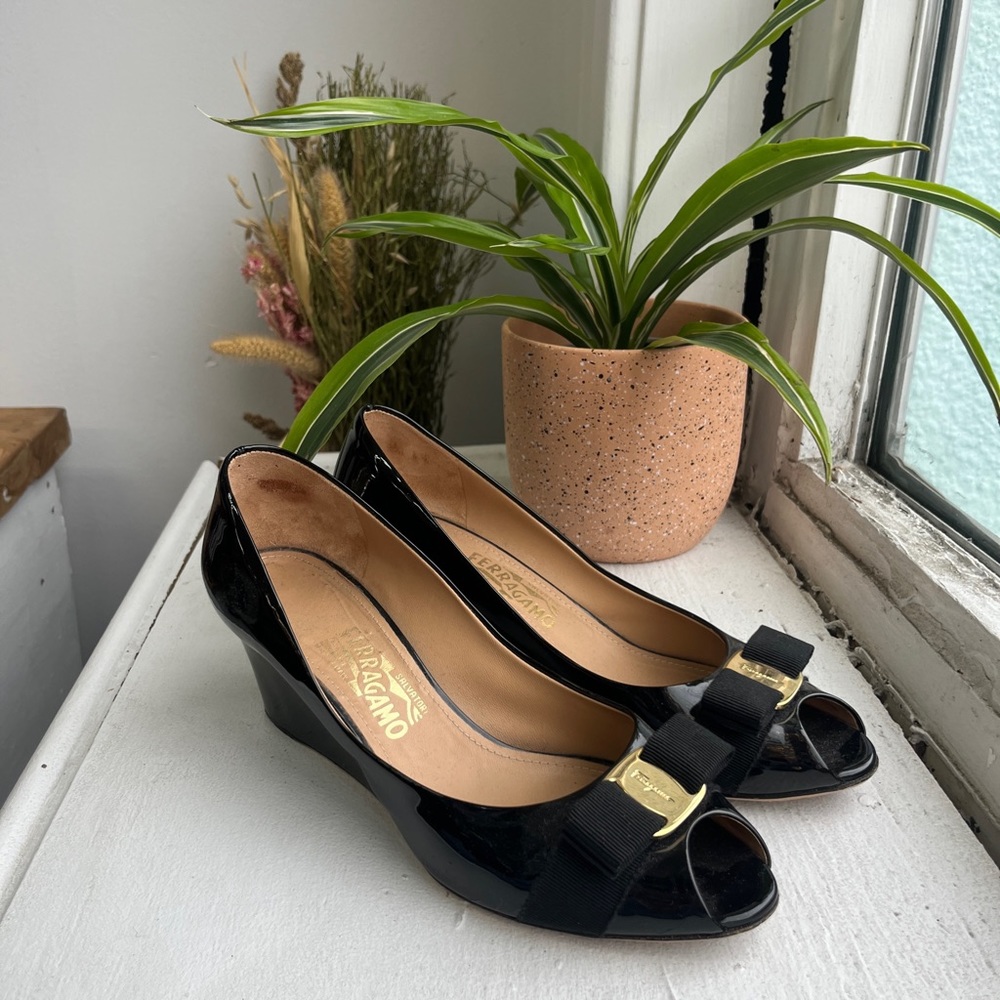 COPY - Ferragamo Bow Wedge Heels
